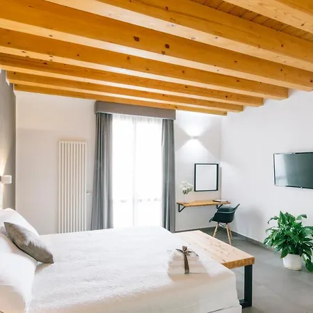 Frühstückspension Boutique Dolcevita 4*