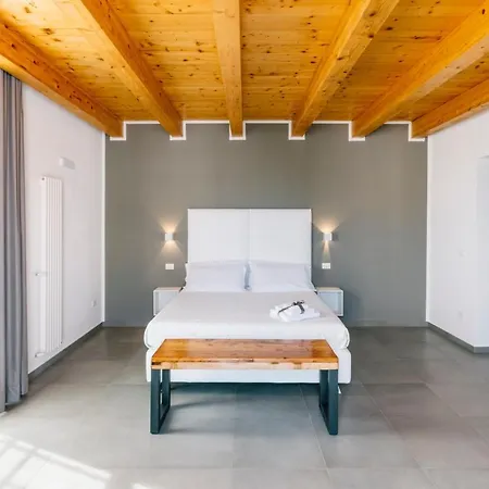 Boutique Dolcevita Bed & Breakfast 4*